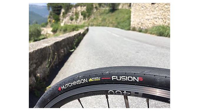 Hutchinson introduces Fusion 5 road models made with new